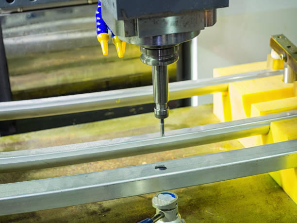istock CNC machining center cutting mold 910073410