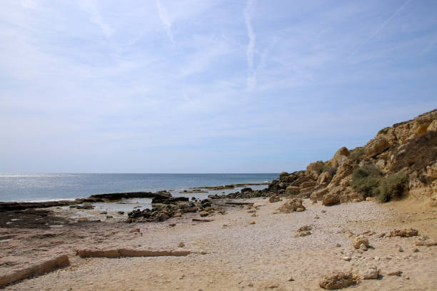 istock Coast of Martigues 910132532