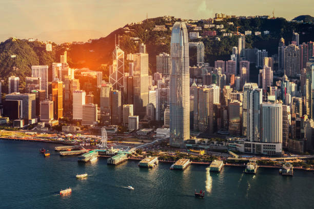 istock Cityscape image of modern city with harbor 910135686
