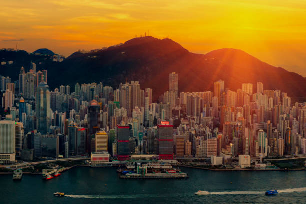 istock Cityscape image of modern city with harbor 910135716