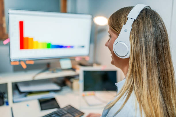 istock Music helps her to stay focused 910211396