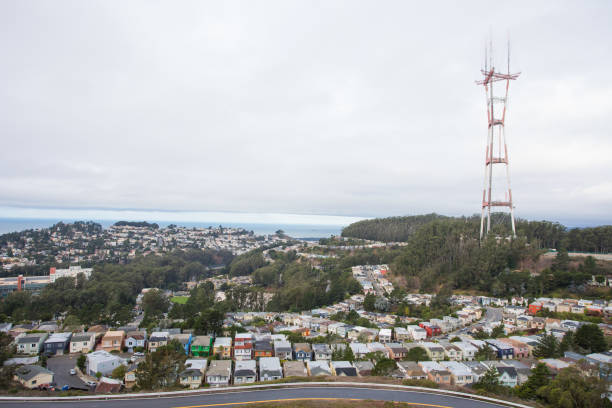 istock Twin Peaks San Francisco Cell Tower 910218808