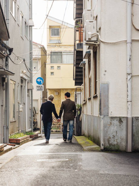 istock Japanese Men Gay Couple 910255868