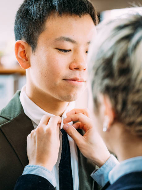 istock Japanese Men Gay Couple 910255946