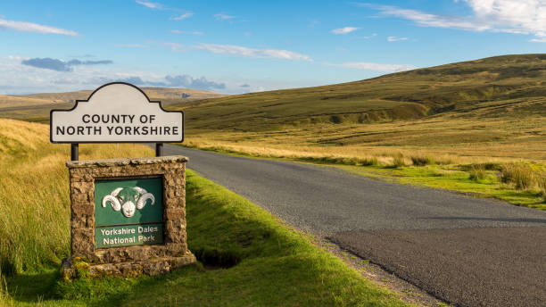 istock Sign: County of North Yorkshire 910331880