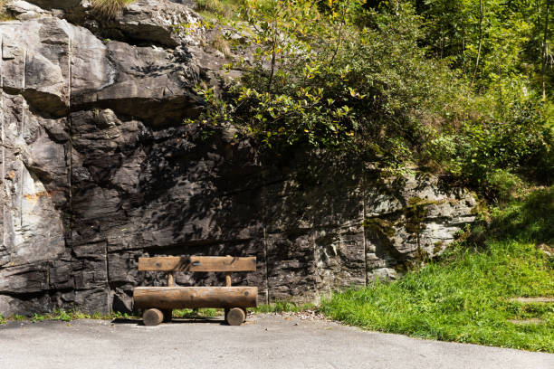 empty bench