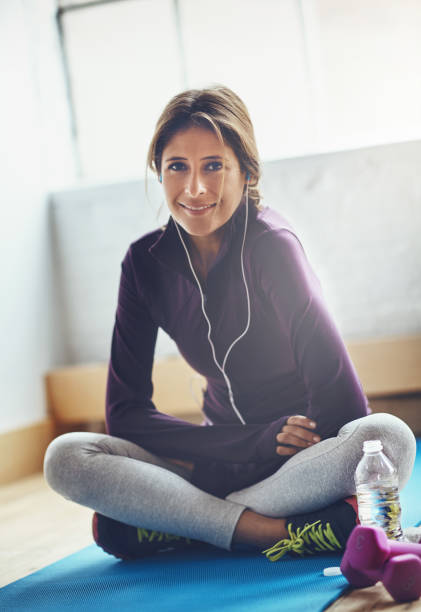 istock Music inspires my workout 910348766