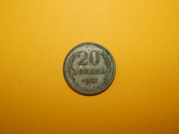 istock Money, banknotes of different countries and different time periods 910348874