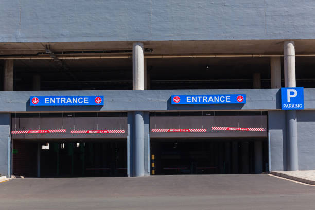 istock Parking Garage Vehicles Entrance 910352502