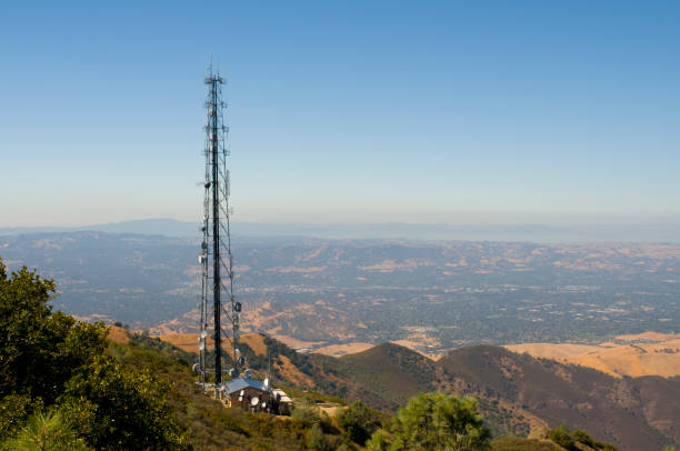 torre de telecomunicaciones - mt diablo state park fotografías e imágenes de stock