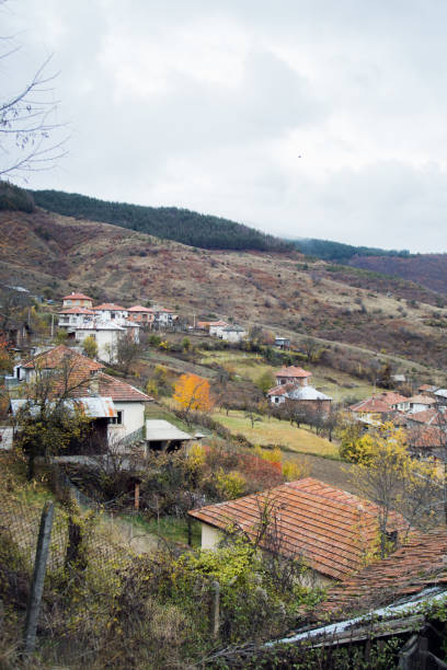 istock Autumn scenery from Rodopi mountains, Bulgaria 910367690