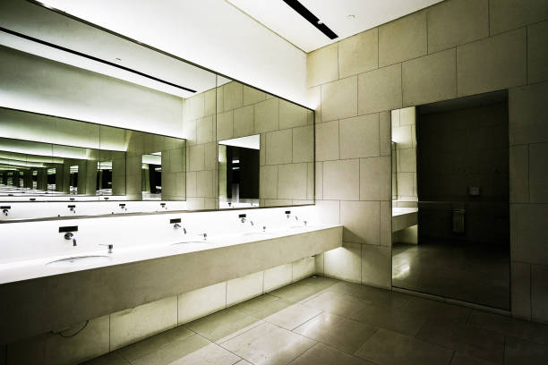istock Interior of public toilet 910371374