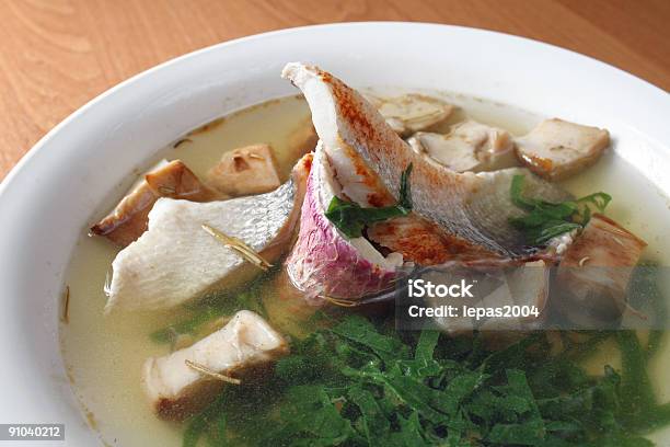 Sopa De Peixe E Cogumelos - Fotografias de stock e mais imagens de Alimentação Saudável - Alimentação Saudável, Cogumelo Comestível, Comida