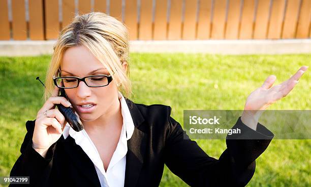 Frustriert Business Frau Stockfoto und mehr Bilder von 20-24 Jahre - 20-24 Jahre, Alterungsprozess, Anzug