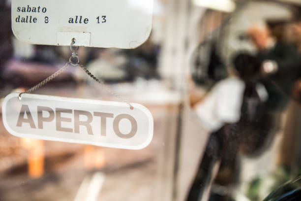 istock Barber Shop Entrance 910438994