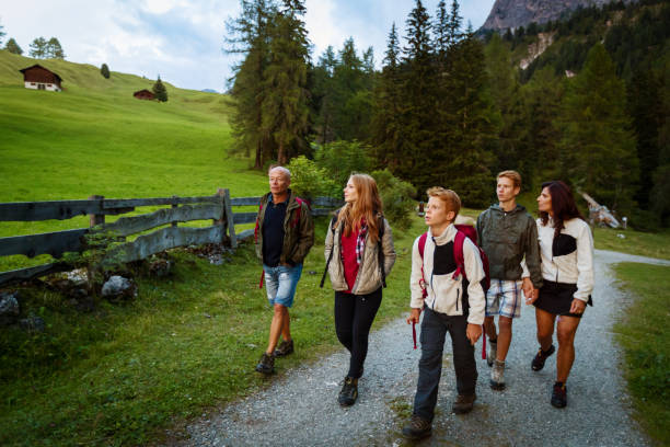 istock Adventures on the Dolomites: family together 910456738
