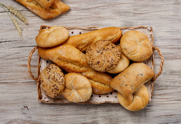 pain de choix - mixed bread photos et images de collection