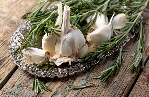 thai white garlic
