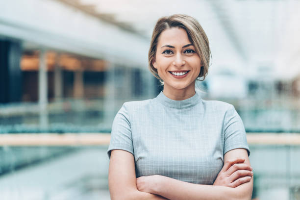 istock Successful young businesswoman 910506072