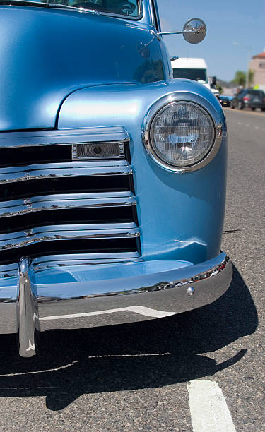 istock CLASSIC PICK UP TRUCK 91052391