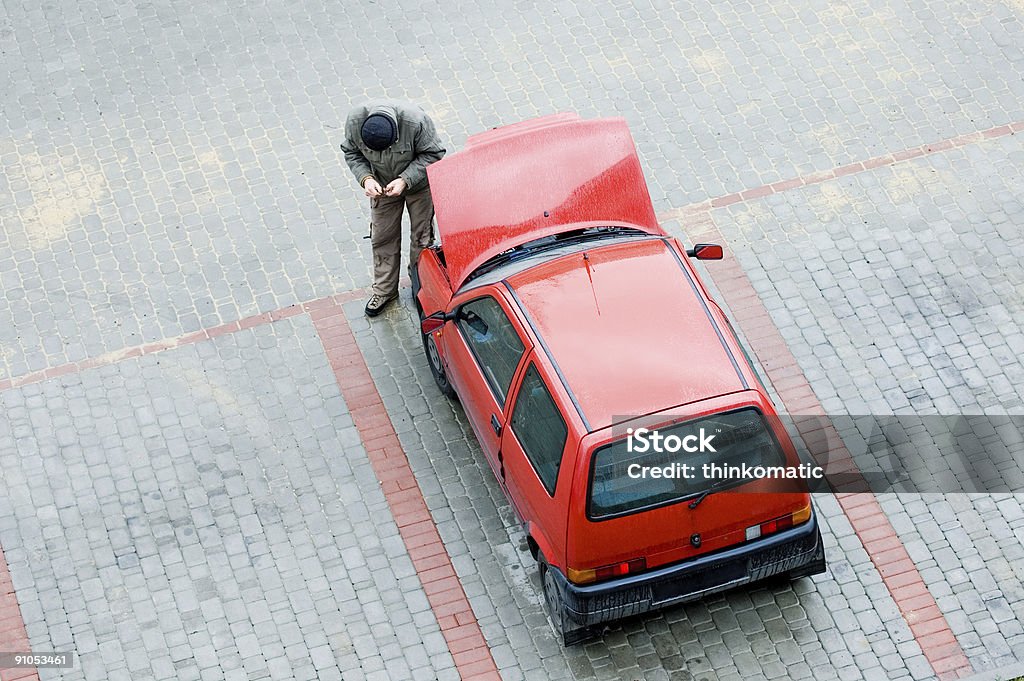 Problèmes de voiture - Photo de Hommes libre de droits