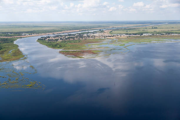 istock Aerial view of the Kisseemee River Delta 910538632