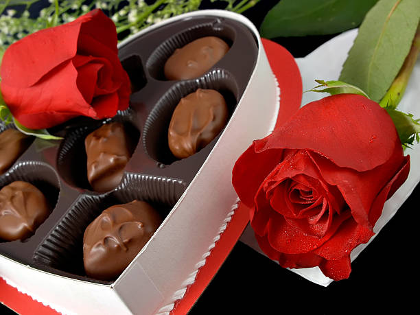 istock Valentine Candies & Roses 91054631