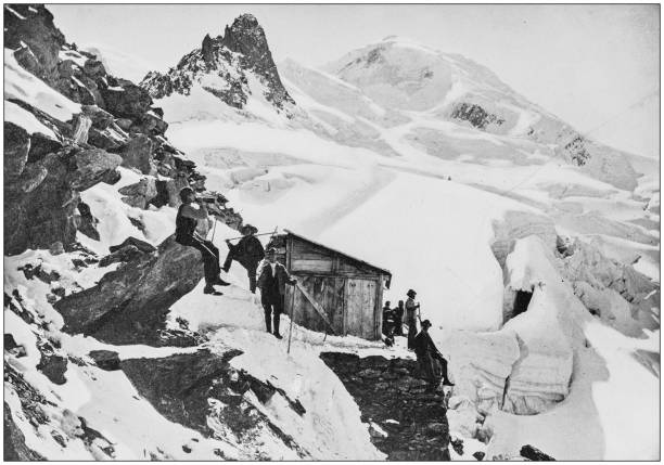 ilustrații de stoc cu fotografie antică a site-urilor celebre din lume: grands-mulets, mont blanc - mont blanc