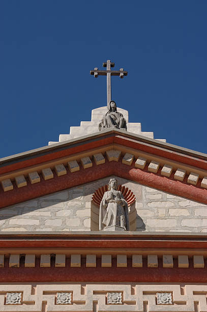 istock Statues of Faith 91056459
