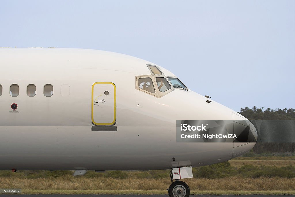 jetliner comercial - Foto de stock de Aeropuerto libre de derechos