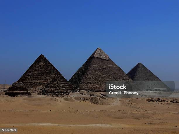 Пирамиды Гизы — стоковые фотографии и другие картинки UNESCO - Organised Group - UNESCO - Organised Group, Археология, Архитектура