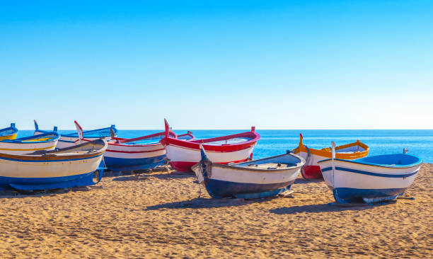 istock Fishing boats 910590378