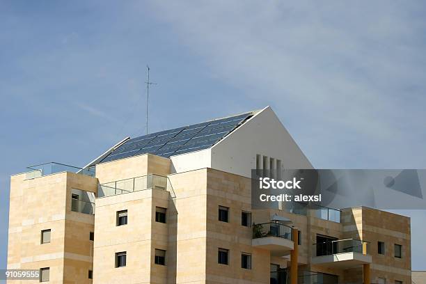 Photo libre de droit de Panneaux Dénergie Solaire banque d'images et plus d'images libres de droit de Asie de l'Ouest - Asie de l'Ouest, Centrale thermique solaire, Chaleur