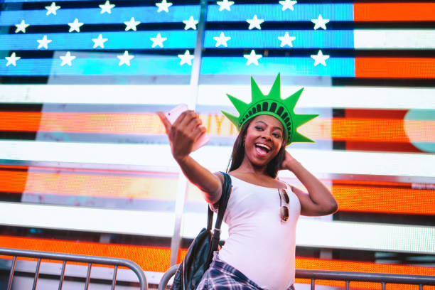 istock Fun Times in New York City 910640264