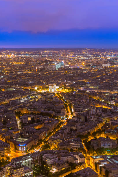 istock Arch of Triumph in Paris 910743460
