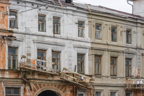 renovação de casa velha - restoring house scaffolding history - fotografias e filmes do acervo