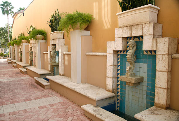 двор - fountain courtyard tile wall стоковые фото и изображения