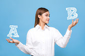 junge-frau-vergleich-a-mit-b.jpg?b=1&s=170x170&k=20&c=E4T0GwkF4kOPEJpMZoM4Rmoctrbo7TkBkgDoWvEyUtM=