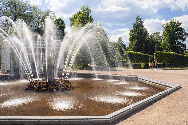 istock Peterhof fountains 91080275
