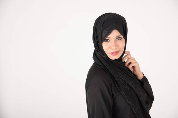 istock Arab woman on white background 910814472