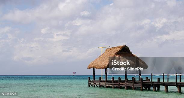 Passerella Dei Caraibi - Fotografie stock e altre immagini di Acqua - Acqua, Ambientazione esterna, Attività ricreativa