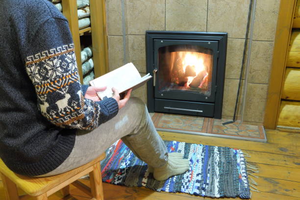 istock A woman reads  a book. 910823922