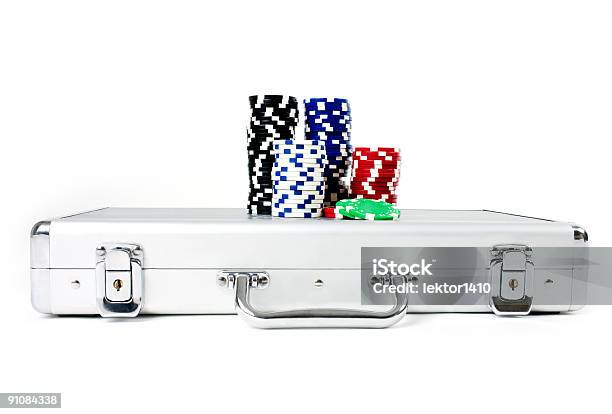 Photo libre de droit de Poker Chip Cas banque d'images et plus d'images libres de droit de Blanc - Blanc, Bleu, Couleur noire
