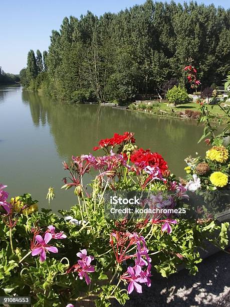 Rio Loir - Fotografias de stock e mais imagens de Ajardinado - Ajardinado, Azul, Beleza natural