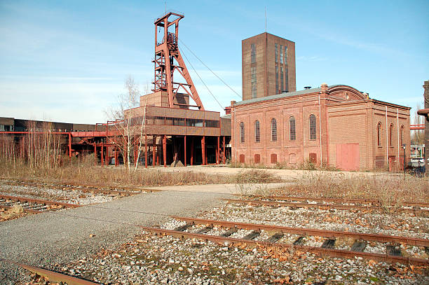 istock Coal Mine Zollverein in Essen 91087224