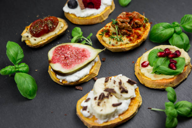 istock Sweet and savory sweet potato toasts 910872806