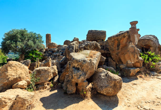 istock Valley of Temples, Agrigento, Sicily, Italy 910877886