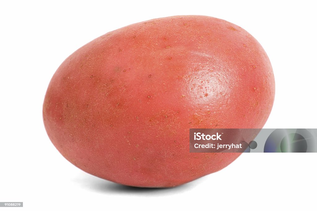 Красный Desiree картофель косая - Стоковые фото Красный картофель роялти-фри