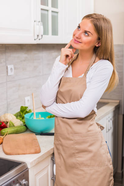 istock Woman thinking what to cook 910904680
