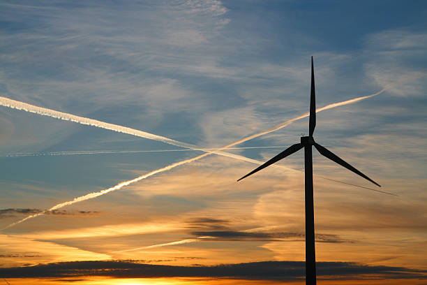 energia, - polder windmill space landscape imagens e fotografias de stock